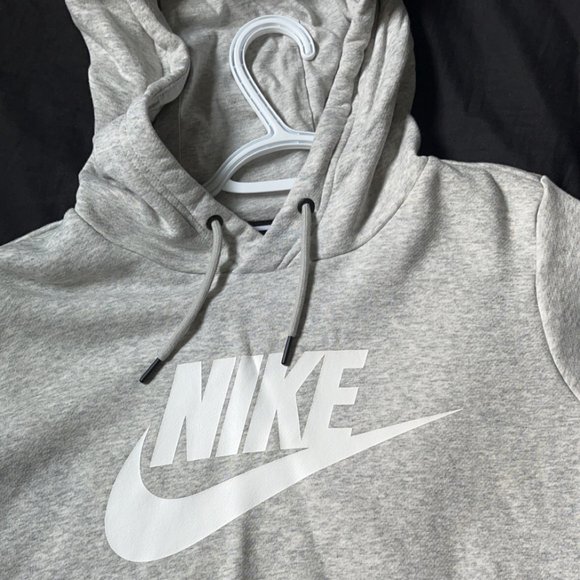 Nike Cropped Hoodie - Picture 1 of 1